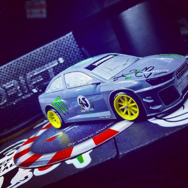 F829BE90-0F1A-4846-A6E1-062C6AF59CBC