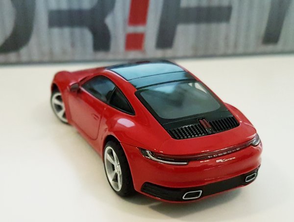 911C (16).jpg