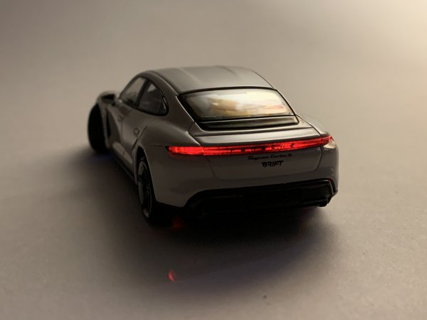 Porsche Taycan Turbo S