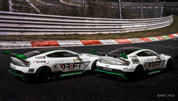 Aston Martin Vantage GT12 - Team BMR